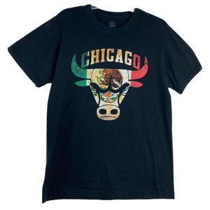 Chicago Bulls Mexican Flag T shirt snake eagle in background of bull logo M